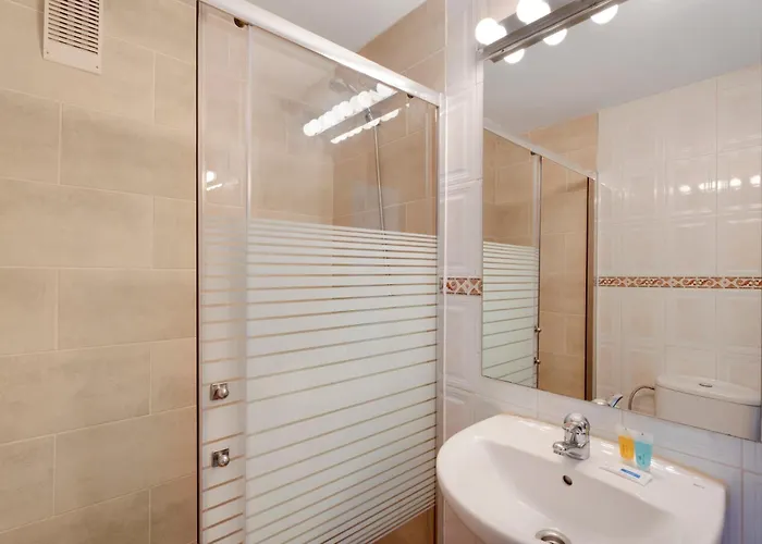 Apartamento Bonito Apto Playa Americas Aptos Playa Honda By Paramount Holidays