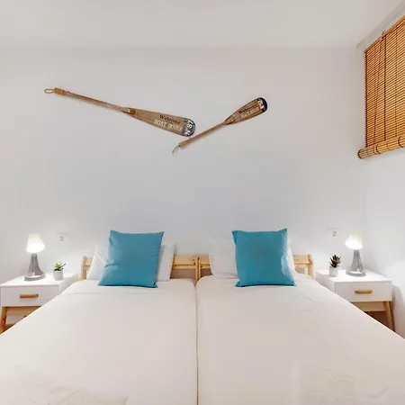 Apartment Bonito Apto Playa Americas Aptos Playa Honda By Paramount Holidays